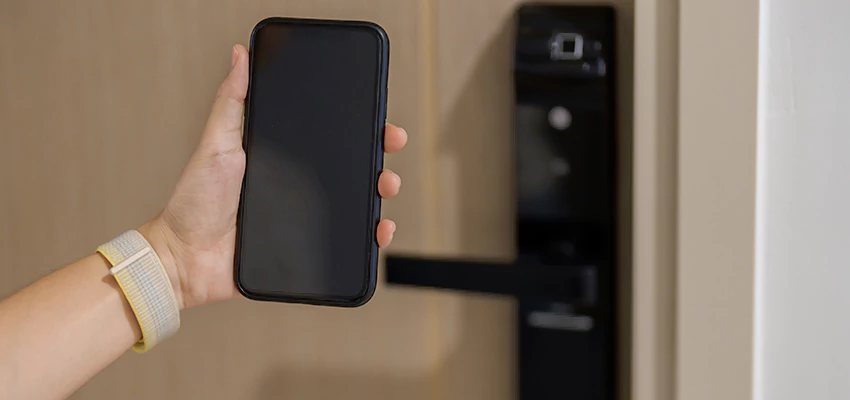 Keypad Wifi Locks Repair And Installation in Cerritos, CA